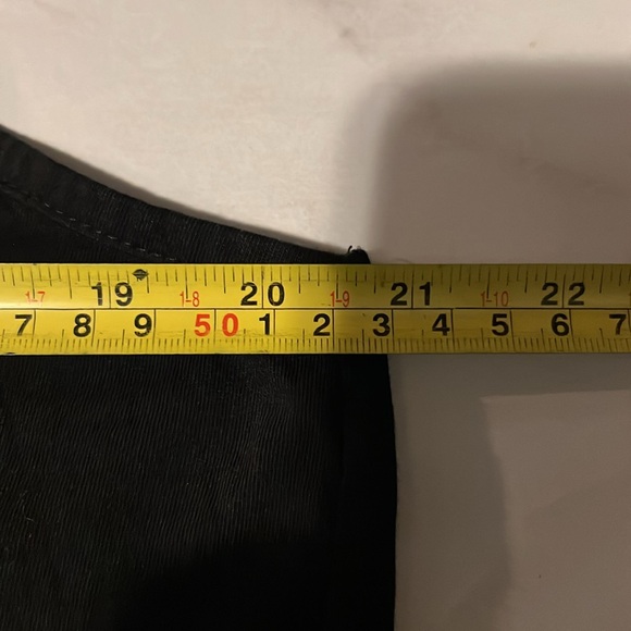 (7) Razor Back Tanks - Picture 4 of 6